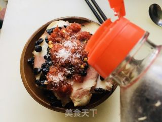 豌豆萝卜干蒸腊肉的做法步骤：6
