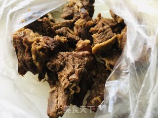 砂锅土豆炖牛肉的做法步骤：1