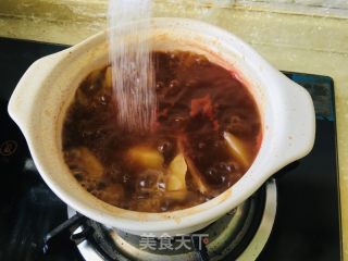砂锅土豆炖牛肉的做法步骤：5