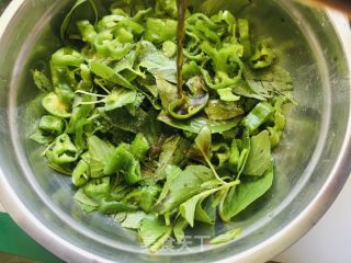 生腌荆芥的做法步骤：4
