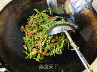 青椒牛肉丝的做法步骤：5