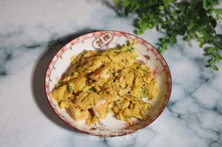 虾仁炒鸡蛋的做法