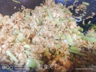空心菜根炒饭的做法步骤：7