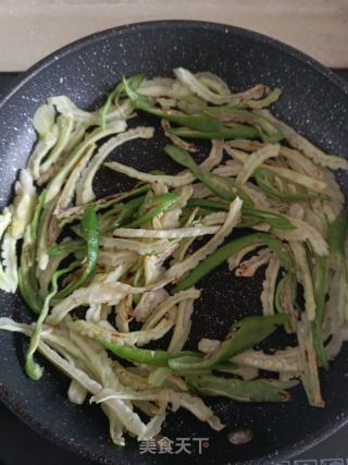 青椒豆豉炒苦瓜的做法步骤：6