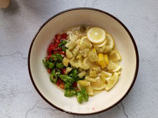泡椒柠檬手撕鸡的做法步骤：11