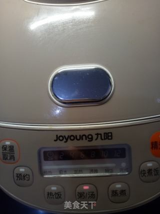 冬瓜薏米排骨汤的做法步骤：3
