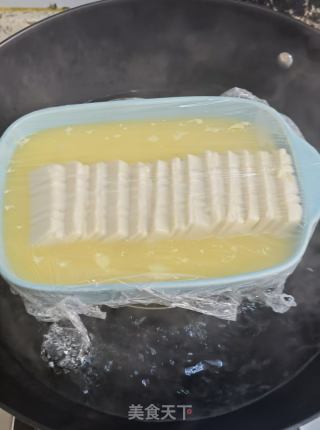 肉沫炖鸡蛋豆腐的做法步骤：3