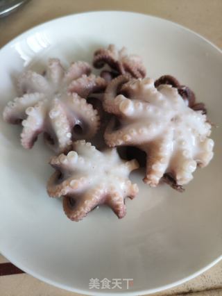白灼墨鱼的做法步骤：5