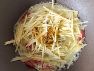 双椒土豆丝的做法步骤：9