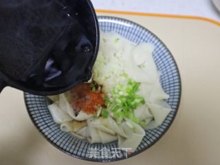 油泼面的做法步骤：9