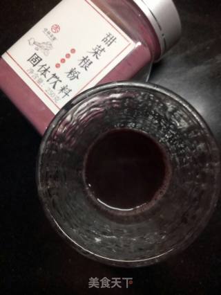 牛奶甜菜汁的做法步骤：1