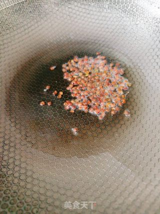 双椒鸡腿的做法步骤：5