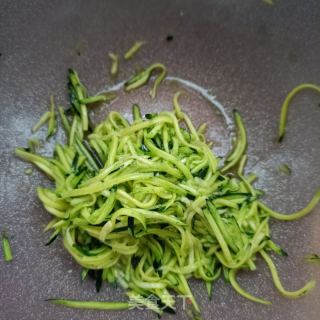 南瓜肉馄饨的做法步骤：3