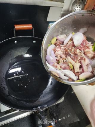 孜然羊肉的做法步骤：4