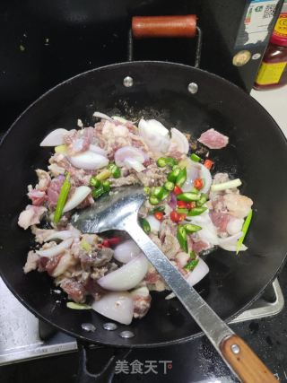 孜然羊肉的做法步骤：5