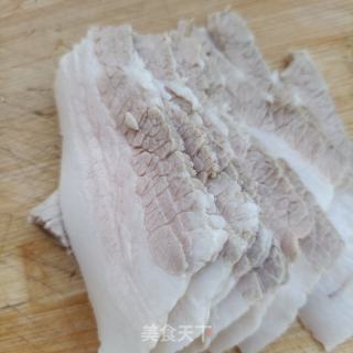 韭苔回锅肉的做法步骤：3