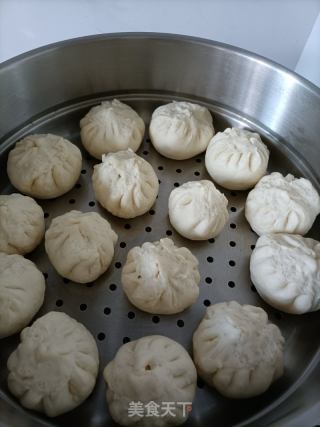 萝卜干猪肉包的做法步骤：7