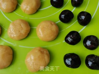 豆沙蜜枣酥的做法步骤：8