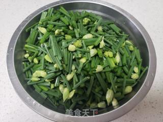 韭苔炒鸡蛋的做法步骤：2