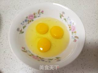 韭苔炒鸡蛋的做法步骤：3