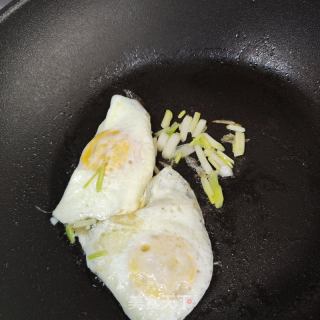 鸡蛋烧豆皮的做法步骤：4