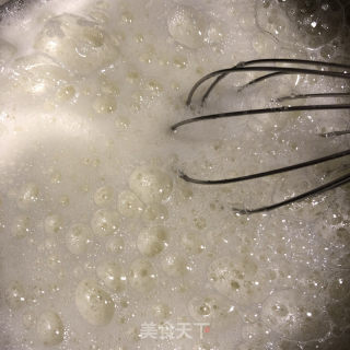 蛋白舒芙蕾的做法步骤：2