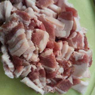 五花肉炒豇豆的做法步骤：2