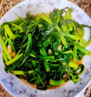 蒜蓉菜芯的做法步骤：4