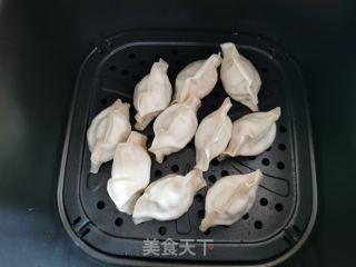 烤饺子～空气炸锅版的做法步骤：2