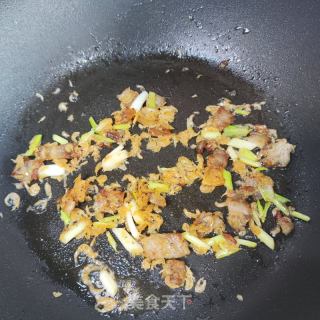 肉片虾皮焖冬瓜的做法步骤：6