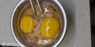 肉饼蒸蛋的做法步骤：2