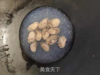 生蚝煎蛋的做法步骤：2