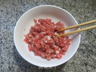 水笋烧油面筋塞肉的做法步骤：5