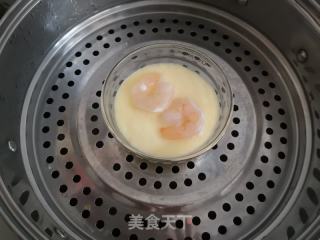 虾仁蛋羹的做法步骤：5