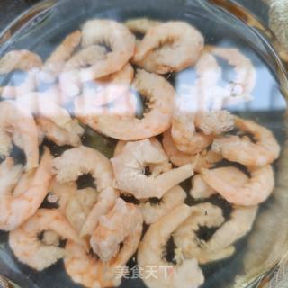 海米炒韭苔的做法步骤：4