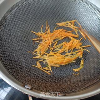 海米炒韭苔的做法步骤：7