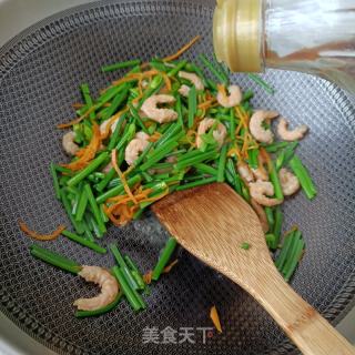 海米炒韭苔的做法步骤：11