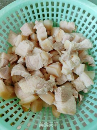 家常红烧肉的做法步骤：3