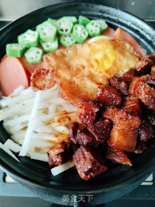 卤肉煲仔饭的做法步骤：10