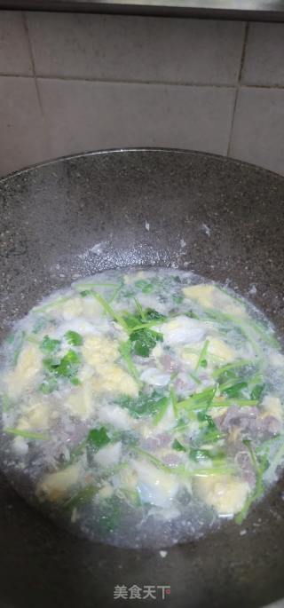 瘦肉鸡蛋香菜汤的做法步骤：8