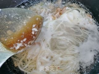 鸡蛋肉丝汤面的做法步骤：5