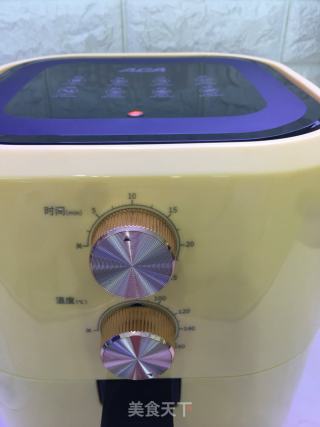 空气炸锅版烤鸡腿的做法步骤：6