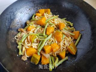 南瓜豆角焖面的做法步骤：12