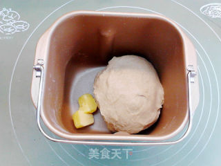 葡萄干蜂蜜裸麦土司的做法步骤：4