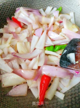 洋葱炒牛肉的做法步骤：7