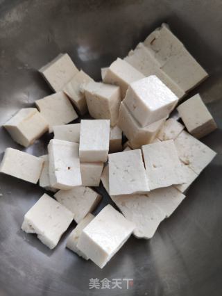 蕃茄豆腐素汤的做法步骤：1