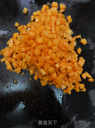时蔬虾仁炒饭的做法步骤：4