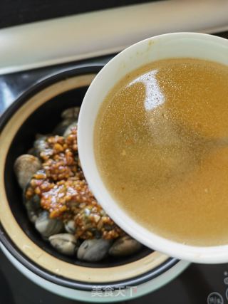 铁棍山药小粉皮煲花蛤的做法步骤：10