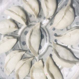 蒸饺的做法步骤：11