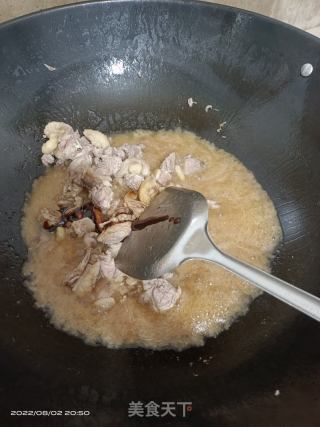 鸭肉炒洋葱的做法步骤：3